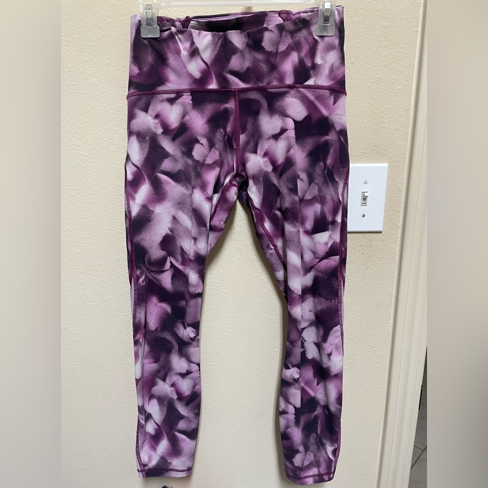 LuluLemon leggings